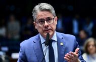 Senador Alessandro Vieira vota contra projeto que enfraquece a Lei da Ficha Limpa