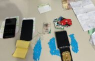 Funcionário que prestava serviço no presídio de Areia Branca é preso ao chegar para trabalhar com drogas e celulares