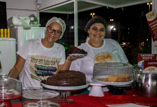 Governo abre inscrições para artesãos e empreendedores que desejam atuar na Vila do Natal Iluminado 2025