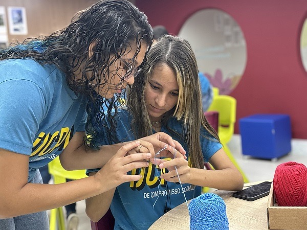 Leitura, atividades manuais e jogos de tabuleiro ajudam a prevenir o “brain rot”