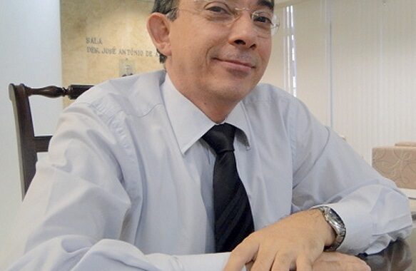 Sepultamento do juiz Marcel Maia Montalvão acontece no Colina da Saudade