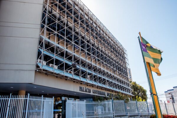 Governo de Sergipe encaminha projetos de lei à Alese para concessão de reajuste aos servidores