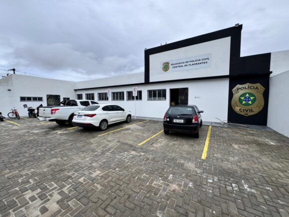 Central de Flagrantes registra 36 ocorrências e 12 prisões durante plantão no feriado prolongado