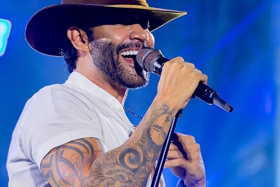 Gusttavo Lima fará live nacional direto de parque de vaquejada em Lagarto nesta quarta-feira, 13