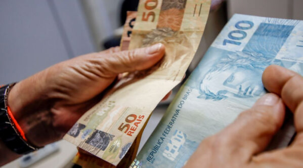 Governo do Estado repassou mais de R$ 647 milhões para os municípios no primeiro quadrimestre de 2026