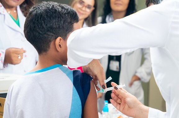 Cobertura vacinal contra influenza está abaixo do esperado em Sergipe; doses estão disponíveis nas UBS de todo estado