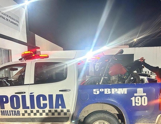 Polícia Militar apreende motocicleta com chassi e motor adulterados após fuga em Pirambu
