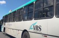 Prefeitura bloqueia saída de 110 ônibus da VRS e mudança no transporte coletivo gera reação de trabalhadores em Aracaju